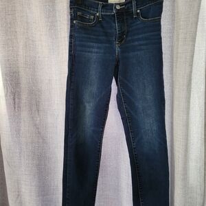 Levi's Women's Dark Blue Skinny Jeans